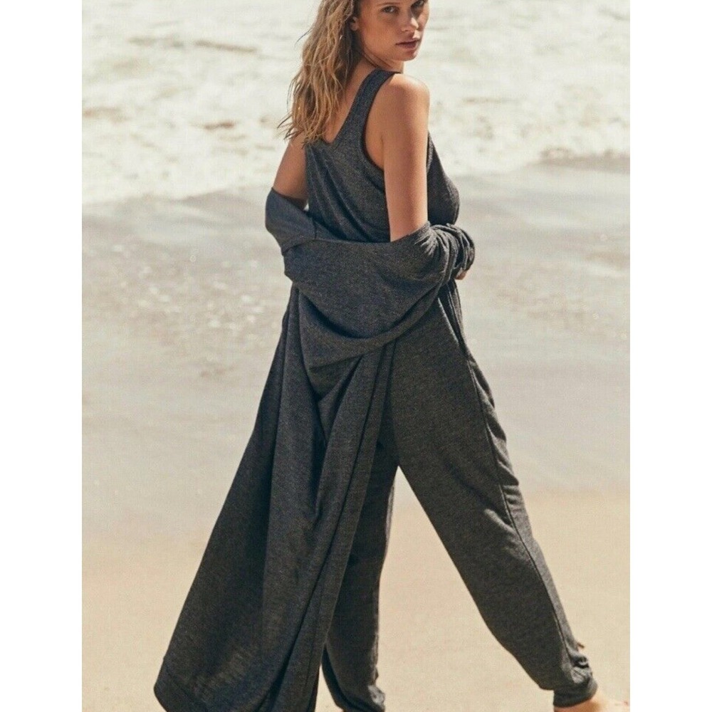Free People Beach Bicoastal Set Jumper And Duster Cardigan Size XSmall  Peachy